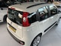 Fiat Panda 0.9 TwinAir Lounge - Airco - Parkeersensoren achter - Dakrails - Mistlampen voor - Stuur multifunctioneel - Radio/Cd - Stuur leder - Lederen versnellingspook