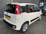 Fiat Panda 0.9 TwinAir Lounge - Airco - Parkeersensoren achter - Dakrails - Mistlampen voor - Stuur multifunctioneel - Radio/Cd - Stuur leder - Lederen versnellingspook