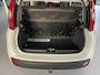 Fiat Panda 0.9 TwinAir Lounge - Airco - Parkeersensoren achter - Dakrails - Mistlampen voor - Stuur multifunctioneel - Radio/Cd - Stuur leder - Lederen versnellingspook