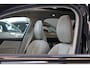 Volvo V60 Cross Country B5 250PK AWD Ultimate | Pano-dak | 20" | Trekhaak | Massage-/ventilatie | HUD | Full LED