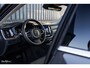 Volvo XC60 2.0 T8 Plug-in hybrid AWD Ultimate Bright Long range | Adaptieve cruise | Panorama dak | Zwenkbare trekhaak | Stoel massage+verkoeling |
