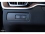 Volvo XC60 2.0 T8 Plug-in hybrid AWD Ultimate Bright Long range | Adaptieve cruise | Panorama dak | Zwenkbare trekhaak | Stoel massage+verkoeling |