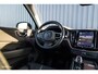 Volvo XC60 2.0 T8 Plug-in hybrid AWD Ultimate Bright Long range | Adaptieve cruise | Panorama dak | Zwenkbare trekhaak | Stoel massage+verkoeling |
