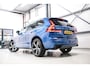 Volvo XC60 2.0 B4 R-Design | HUD | Panorama | Bursting Blue | Harman Kardon | 21 inch | Leder | Stoel en stuurwiel verwarming | ACC | Rijklaarprijs |