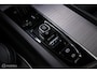 Volvo XC60 2.0 B4 R-Design | HUD | Panorama | Bursting Blue | Harman Kardon | 21 inch | Leder | Stoel en stuurwiel verwarming | ACC | Rijklaarprijs |