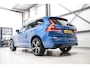 Volvo XC60 2.0 B4 R-Design | HUD | Panorama | Bursting Blue | Harman Kardon | 21 inch | Leder | Stoel en stuurwiel verwarming | ACC | Rijklaarprijs |