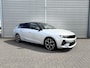 Opel Astra Sports Tourer 1.6 Turbo Plug In Hybrid Ultimate Metalliclak| Donker getint glas| Elec achterklep| LED koplampen| AGR stoelen| Schuif/Kantel dak| Headup display