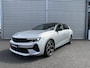 Opel Astra Sports Tourer 1.6 Turbo Plug In Hybrid Ultimate Metalliclak| Donker getint glas| Elec achterklep| LED koplampen| AGR stoelen| Schuif/Kantel dak| Headup display
