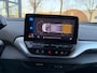 Volkswagen ID.4 Life 77 kWh Stoel & Stuurverwarming | Adaptieve Cruise Control | Rijklaar met 12 mnd BOVAG Garantie
