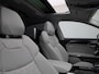 Audi A8 60 TFSI e quattro L 340 PK | S-Line exterieur | Automaat | B&O | 360 Camera | Vierwielbesturing | Luchtvering | HD Matrix | Panoramadak | Beeldschermen achterin | Stoelventilatie | Stoelmassage | Servosluiting | Nachtzicht | Head-up display |