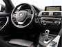 BMW 3-Serie 318i Sport High Executive | Parkeercamera | LED | Org. Nederlands