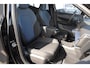 Volvo EX30 272PK Ext. Range Plus Adaptieve cruise control / BLIS / Parkeersensoren met camera / Elektrische achterklep / 20" velgen / Google infotainment / Keyless entry
