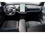 Volvo EX30 272PK Ext. Range Plus Adaptieve cruise control / BLIS / Parkeersensoren met camera / Elektrische achterklep / 20" velgen / Google infotainment / Keyless entry