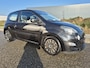 Renault Twingo 1.2 16V Collection Voorzien van nieuwe distributieriem en grote beurt.