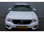 Volvo XC40 T4 aut. 190 pk | Parkeersensoren | Stoelverwarming | Navigatie