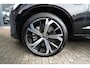 Volvo XC60 2.0 T8 Plug-in hybrid AWD Plus Black Edition 455pk Panoramadak/Trekhaak/Luchtvering