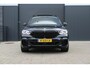 BMW X5 xDrive45e High Executive | NAP | BOMVOL! | B&W | 4WSTURING | M-SPORT | PANO | HUD | LASER | SOFT-CLOSE |