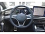 Volkswagen Tiguan 1.5 eTSI R-Line Edition Pano Trekhaak IQ Ergostoel