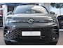Volkswagen Tiguan 1.5 eTSI R-Line Edition Pano Trekhaak IQ Ergostoel