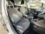 Peugeot 208 1.6 VTi Allure | Navi | Bluetooth | Cruise | ECC | Regen- en Lichtsensor | Trekhaak
