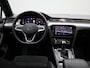 Volkswagen Passat Variant 1.4 TSI PHEV GTE Business | Automaat | Trekhaak | Navigatie Pro (Groot Scherm) | Head-up-Display | Panoramadak | Automatische Airco