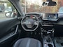Peugeot 2008 1.2 PureTech Allure // LED // NAVI + CARPLAY // PDC V+A // CAMERA // CLIMA // HALF-LEDER