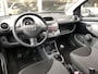 Toyota Aygo 1.0 VVT-I 5DRS Comfort | Eerste eigenaar, Lichtmetalen velgen, Centrale deurvergrendeling, Elektrische ramen, Radio/CD-Speler