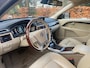 Volvo XC70 2.0 T5 FWD Nordic+ Aut. | Panorama | Stoelverwarming | Houten inleg | Luxe leder | Adaptief | Historie | NL. Auto |