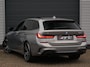 BMW 3-Serie Touring 330e xDrive / Pano / Trekhaak / Head-up / Laser