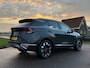 Kia Sportage 1.6 T-GDi Plug-in Hybrid AWD Automaat / Camera / Apple CarPlay & Android Auto / Navi / 19" Velgen / Clima / PDC / LED