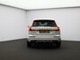 Volvo XC60 2.0 T4 R-Design / Trekhaak / Stoelverwarming / Sportstoelen / Elektrische Achterklep / Getint Glas / Cruise Control / Carplay / Sportstoelen /