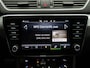 Skoda Superb Combi 1.4 TSI iV Business Edition Plus AUTOMAAT | ADAPTIEVE CRUISE | PDC | NAVIGATIE | LMV | DAB | APPLE CARPLAY | DODEHOEK DETECTIE | CLIMA | 12 MAANDEN GARANTIE |