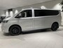 Volkswagen Transporter 2.0 TDI L2H1 30 Bulli 170 PK | Automaat | Dodehoeksensoren | Voorruitverwarming | Apple Carplay | Adaptive Cruise Control | Stoelverwarming | Achteruitrijcamera | DAB Radio | Uitparkeerassistent |
