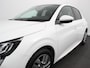 Peugeot 208 1.2 PureTech 101pk Allure Sky | Navigatie | Apple Carplay/Android Auto | Climate Control | Panorama dak | Stoelverwarming | Lichtmetalen Velgen | Digitale Cockpit