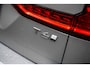 Volvo V60 2.0 T6 Plug-in hybrid AWD Plus Dark | Trekhaak | Harman Kardon | 360º Camera | Verwarmbare voorruit | Stoel- / Stuurverwarming Voor + Achter | Adaptive Cruise | BLIS | Verwarmbare voorruit | Power seats