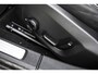 Volvo V60 2.0 T6 Plug-in hybrid AWD Plus Dark | Trekhaak | Harman Kardon | 360º Camera | Verwarmbare voorruit | Stoel- / Stuurverwarming Voor + Achter | Adaptive Cruise | BLIS | Verwarmbare voorruit | Power seats