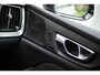 Volvo V60 2.0 T6 Plug-in hybrid AWD Plus Dark | Trekhaak | Harman Kardon | 360º Camera | Verwarmbare voorruit | Stoel- / Stuurverwarming Voor + Achter | Adaptive Cruise | BLIS | Verwarmbare voorruit | Power seats