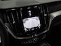 Volvo XC60 T6 Recharge AWD Plus Dark | Luchtvering | 22" Velgen | Panoramadak | Memory | Pilot Assist