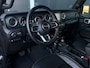 Jeep Wrangler Unlimited 4xe 380 OVERLAND Softtop Trekhaak Camera Keyless Stoelwarming Stuurwielverwarmbaar Dealer Onderhouden