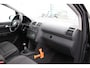 Volkswagen Touran 1.6-16V FSI Turijn nette MPV met airco