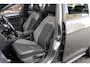 Volkswagen Golf 1.5 TSI Highline R-line Panorama dak LED 19'