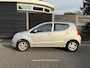 Suzuki Alto Exclusive 1.0 68PK Automaat Parkeersensoren, Airco, Elektrische Ramen, Centrale Deurvergrendeling met Afstandsbediening, Lichtmetalen Velgen