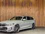 BMW 3-Serie Touring 330e 292PK xDrive High Executive M-Sport Pro | PANO | SHADOWLINE | KEYLESS | SPIEGELPAKKET | STOELVERWARMING | ADAPT. CRUISE |