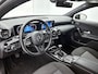 Mercedes-Benz A-klasse 160 Business Solution | Parkeerpakket met Camera | Ledkoplampen | Navigatie | Stoelverwarming | Inclusief 24 maanden Mercedes-Benz Certified garantie voor Europa.
