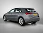 Mercedes-Benz A-klasse 160 Business Solution | Parkeerpakket met Camera | Ledkoplampen | Navigatie | Stoelverwarming | Inclusief 24 maanden Mercedes-Benz Certified garantie voor Europa.