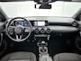 Mercedes-Benz A-klasse 160 Business Solution | Parkeerpakket met Camera | Ledkoplampen | Navigatie | Stoelverwarming | Inclusief 24 maanden Mercedes-Benz Certified garantie voor Europa.