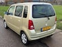 Opel Agila 1.2-16V Maxx Airco Electric pakket Audio/CD LMV 14" Colorpakket Getint glas Dealeronderhoud 88460 km's NAP! Nieuwe Apk!