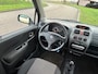 Opel Agila 1.2-16V Maxx Airco Electric pakket Audio/CD LMV 14" Colorpakket Getint glas Dealeronderhoud 88460 km's NAP! Nieuwe Apk!