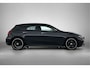 Mercedes-Benz A-klasse 180 AMG Nightpakket | Burmester® | Memory | Dode Hoek Ass | Sfeerverlichting | Stuur- en Stoelverwarming | Inclusief 24 maanden Mercedes-Benz Certified garantie voor Europa.