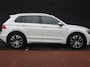 Volkswagen Tiguan 1.4 TSI ACT Highline R-line| Adapt. Cruise | Clima | Multimedia/Navi | Schuifkantel | PDC + Camera |